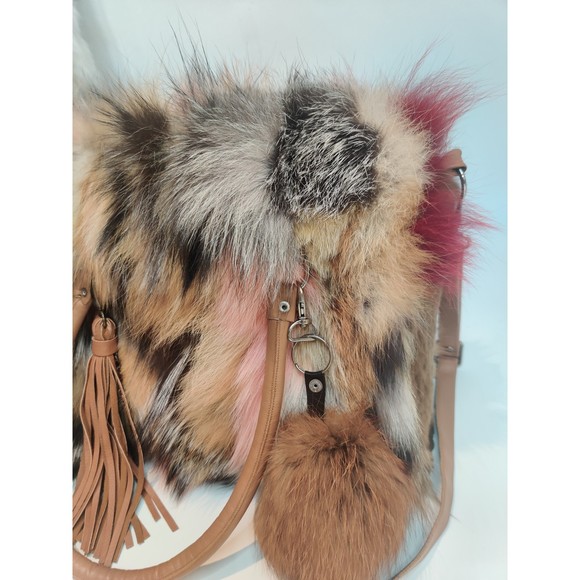 Real fox fur multicoloured bag with leather details brand is Befur on Etsy - Picture 4 of 16